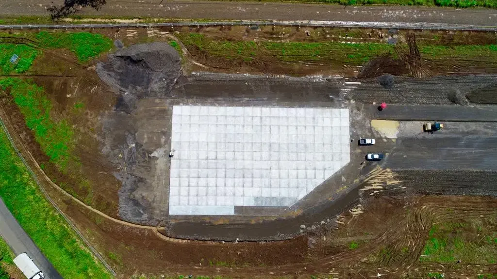 Vista de la pista rehabilitada del Aeródromo de Upala conforme a normativa de Aviación Civil Internacional